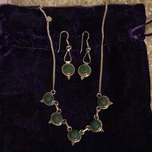 Necklace/earring set